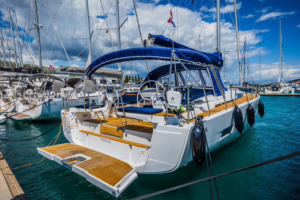Sailing yacht Hanse 460 Whistler