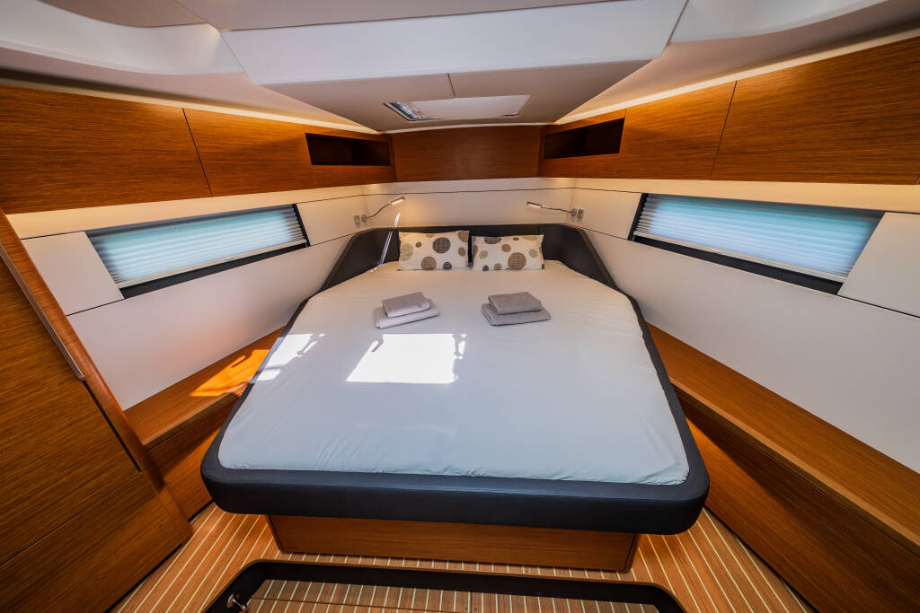 Sailing yacht Hanse 460 Whistler