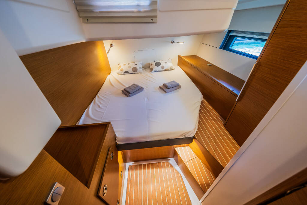 Sailing yacht Hanse 460 Whistler