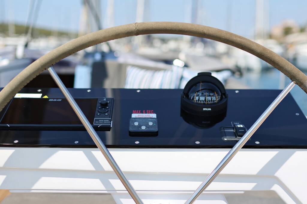 Sailing yacht Hanse 460 Salacia - OW