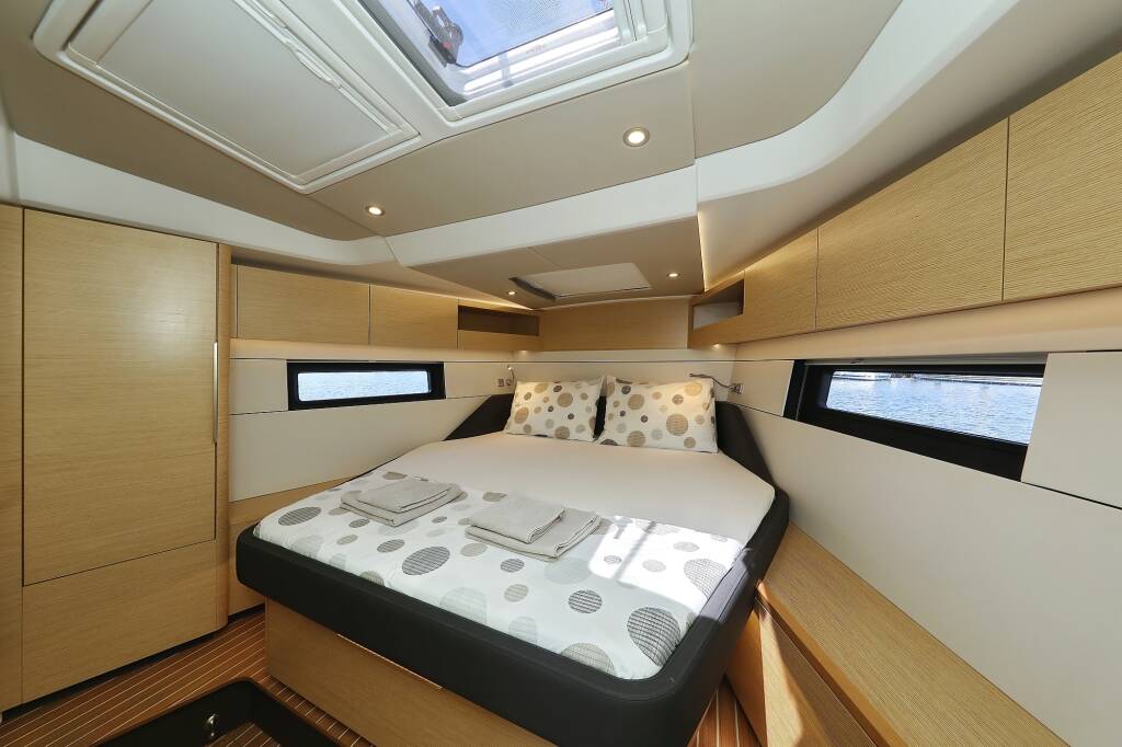 Sailing yacht Hanse 460 Salacia - OW