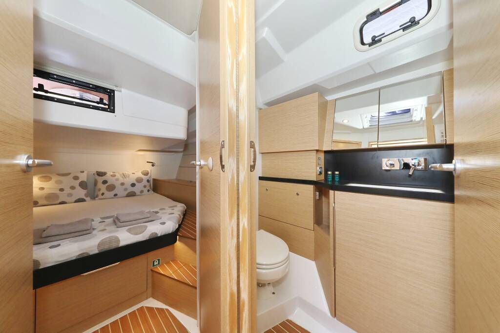 Sailing yacht Hanse 460 Salacia - OW