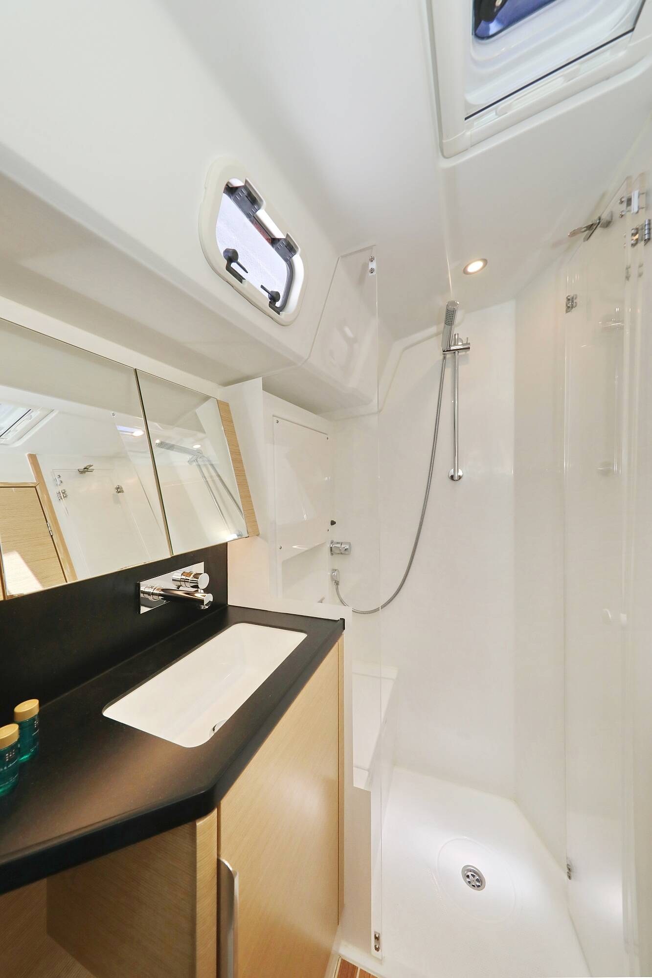 Sailing yacht Hanse 460 Salacia - OW