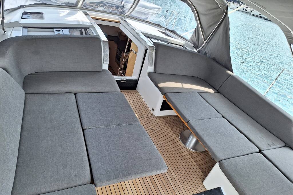 Sailing yacht Hanse 460 Atmosphere