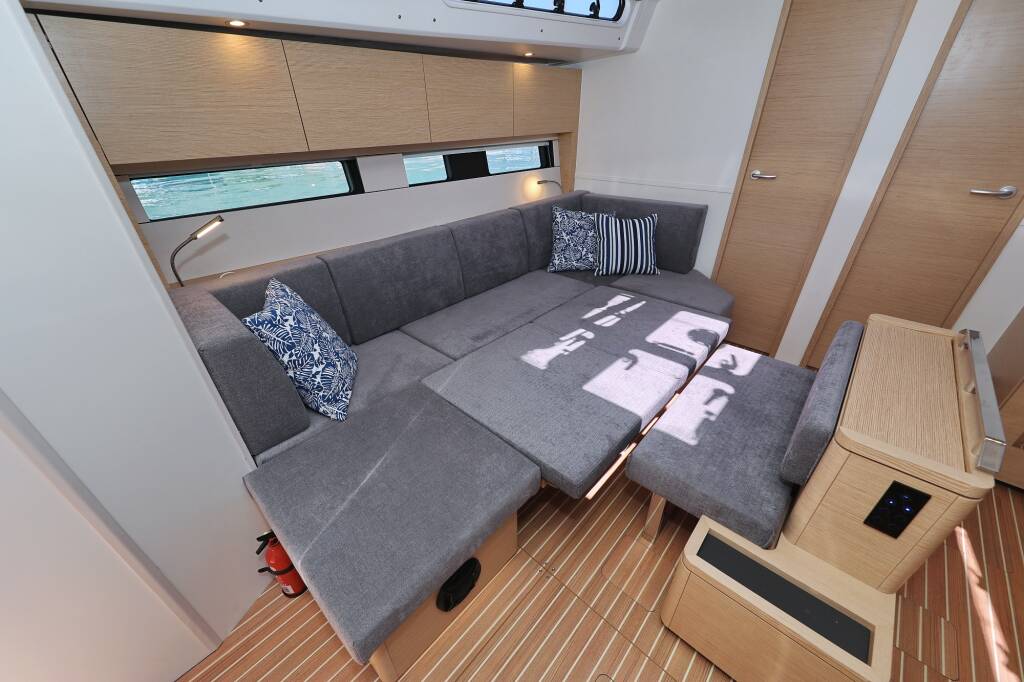 Sailing yacht Hanse 460 Atmosphere