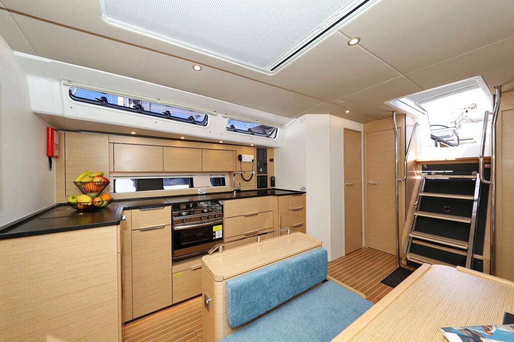Segelyachten Hanse 460 Lucija - OW