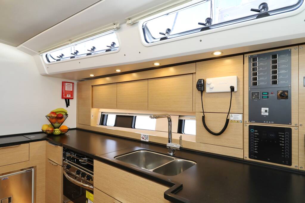 Segelyachten Hanse 460 Lucija - OW