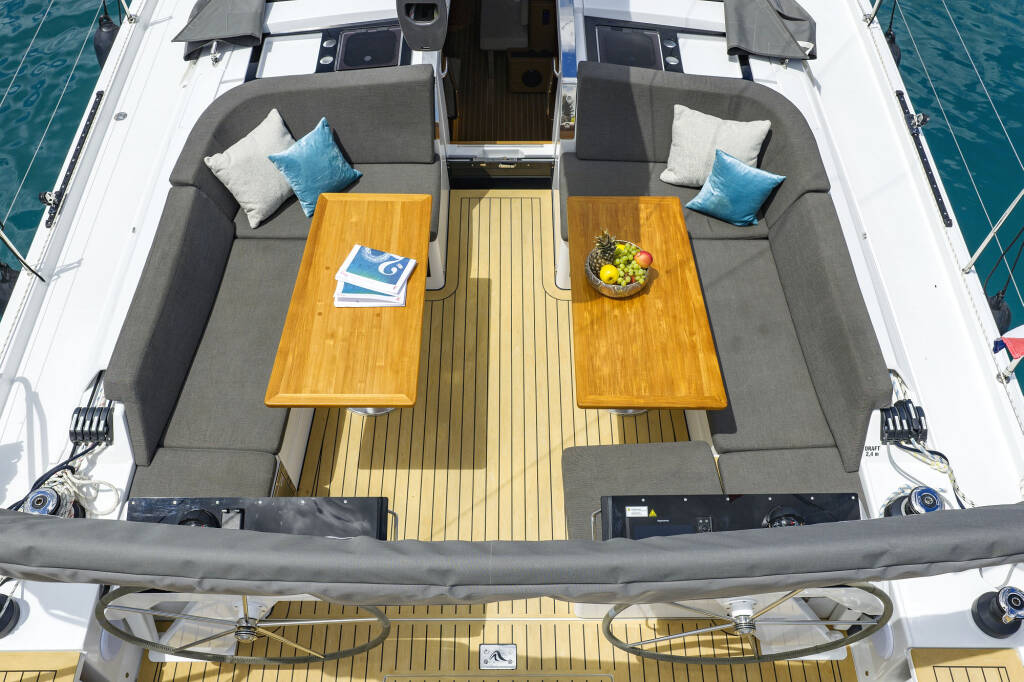 Sailing yacht Hanse 460 Balena - OW