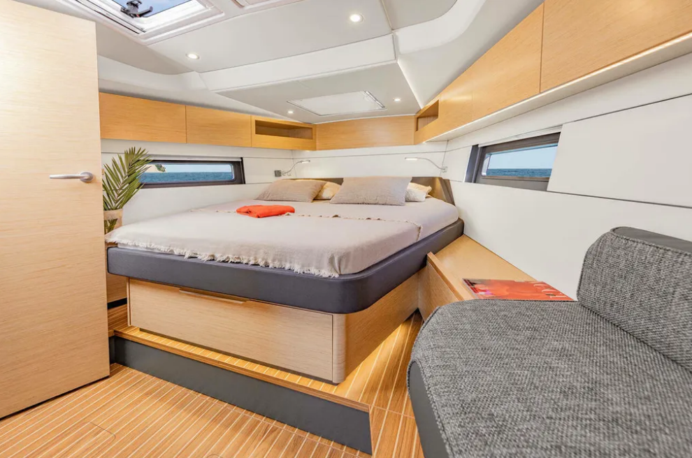 Sailing yacht Hanse 460 Okeanida