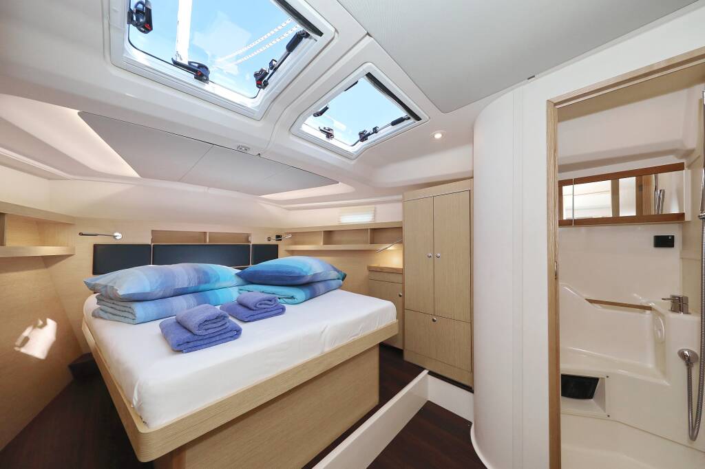 Sailing yacht Hanse 505 