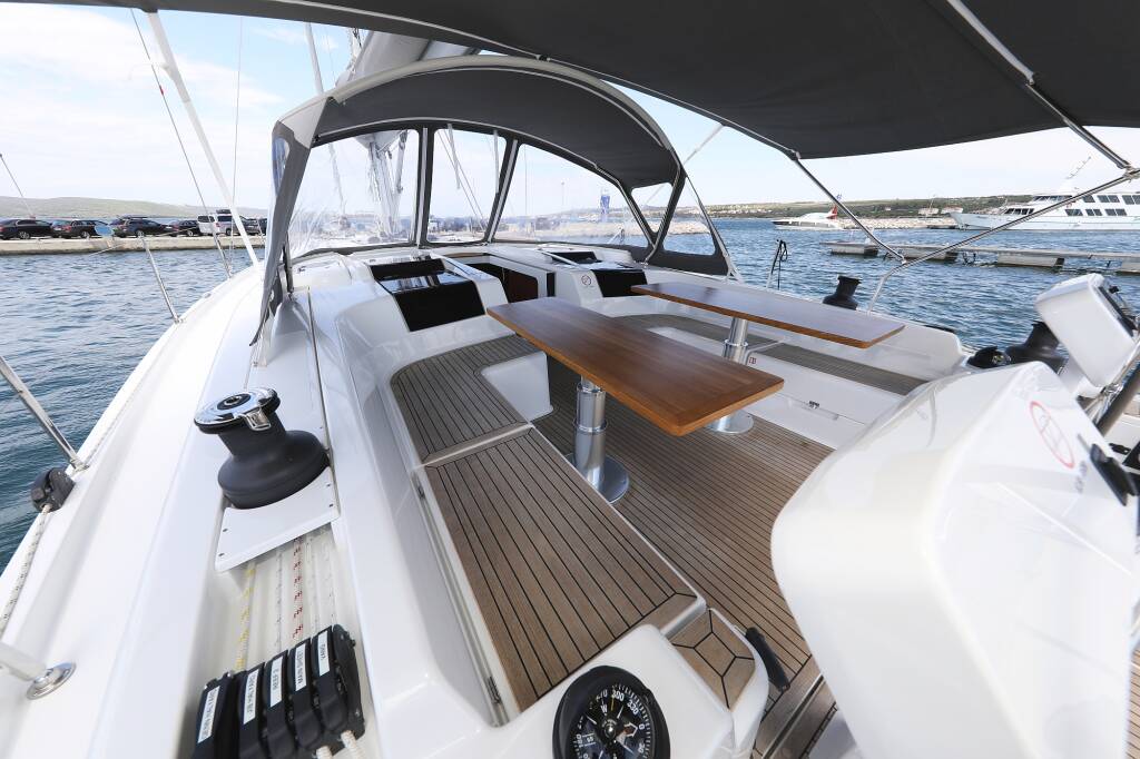 Sailing yacht Hanse 508 Cosmopolitan