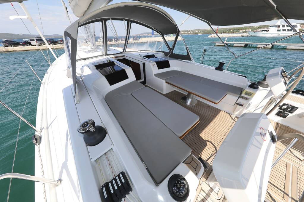 Sailing yacht Hanse 508 Cosmopolitan