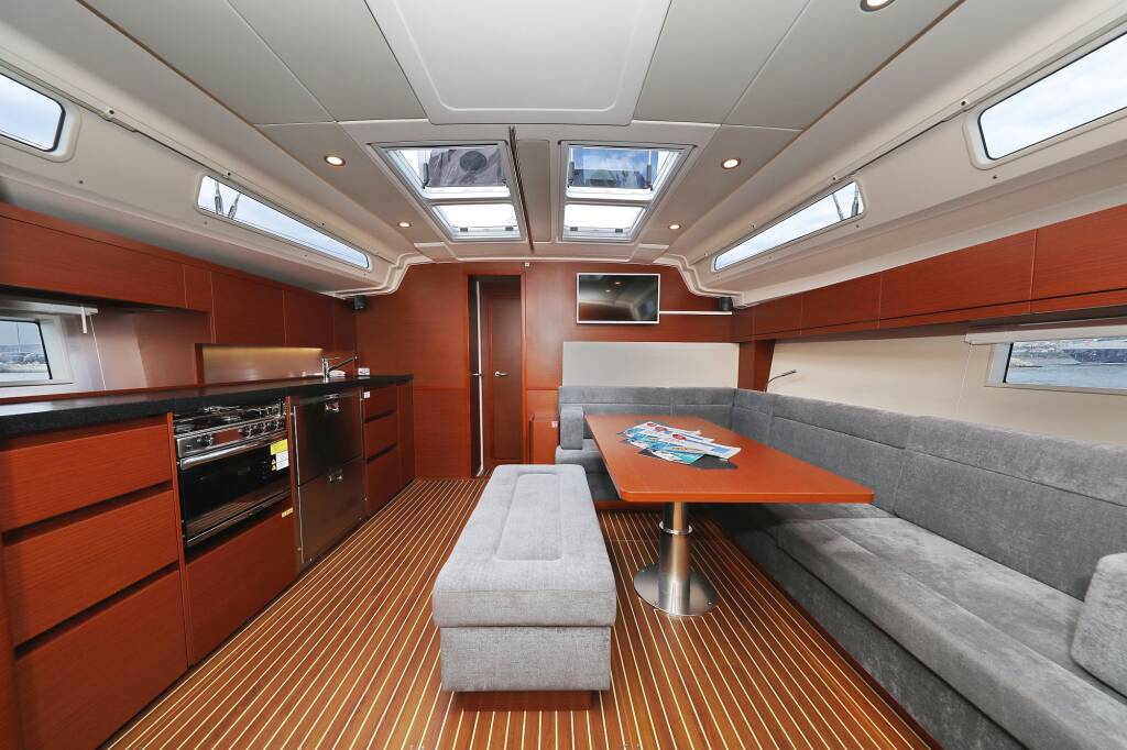 Sailing yacht Hanse 508 Cosmopolitan