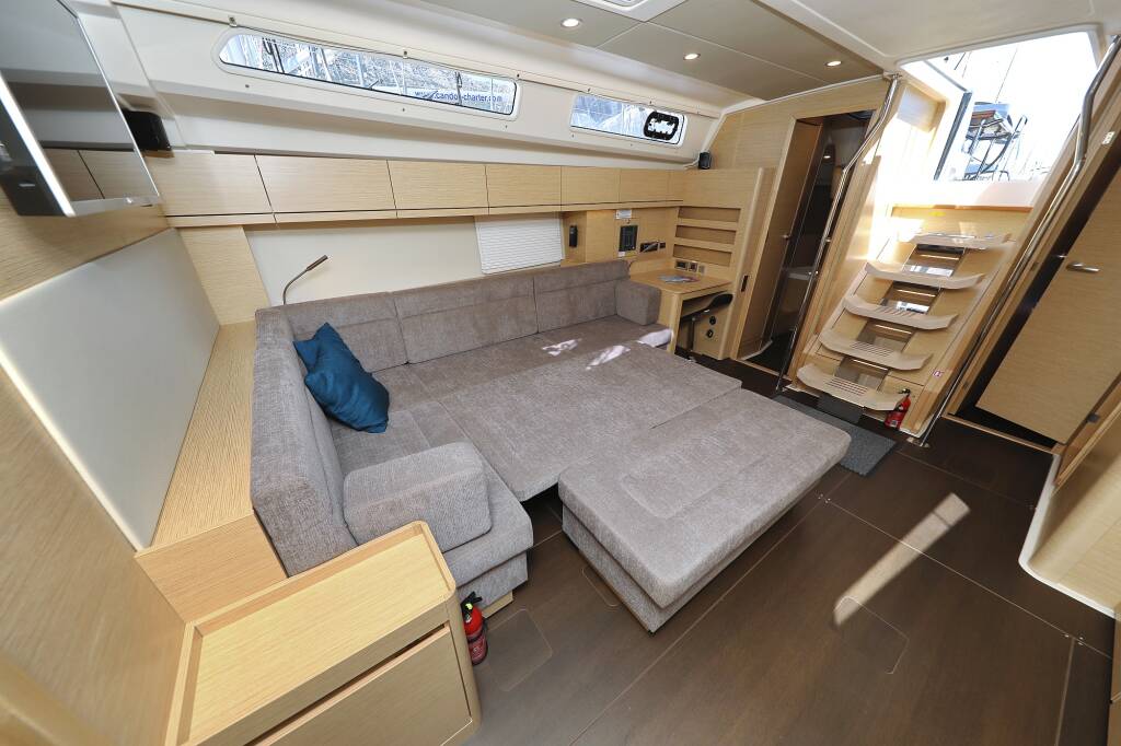 Sailing yacht Hanse 508 Khaleesi