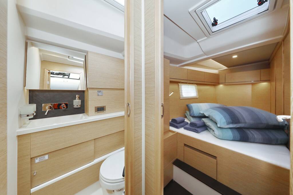 Sailing yacht Hanse 508 Khaleesi