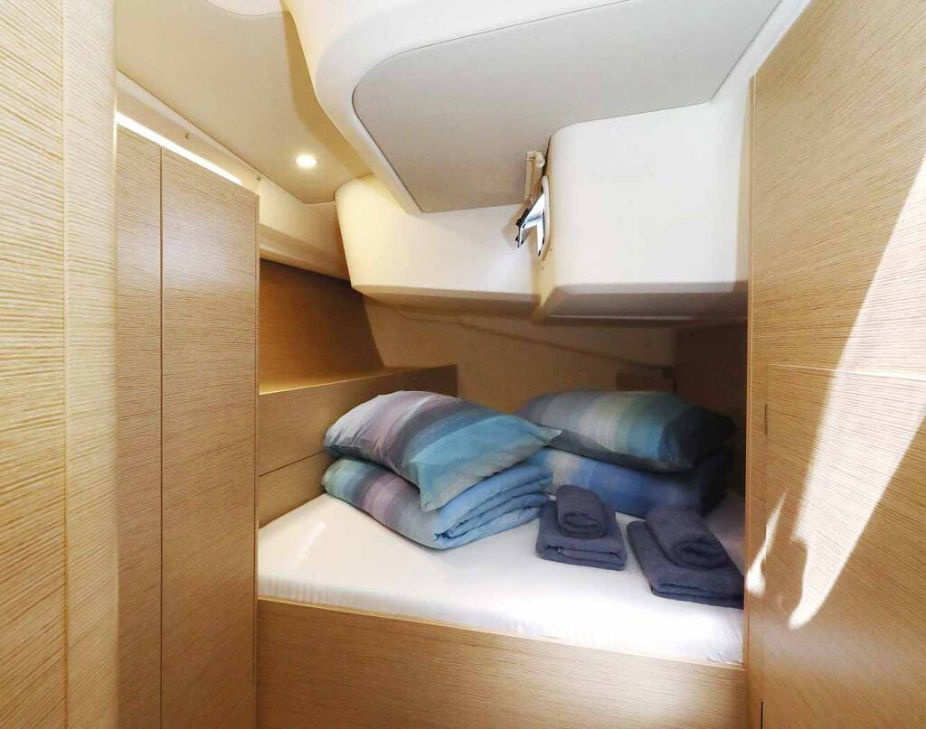 Sailing yacht Hanse 508 Khaleesi