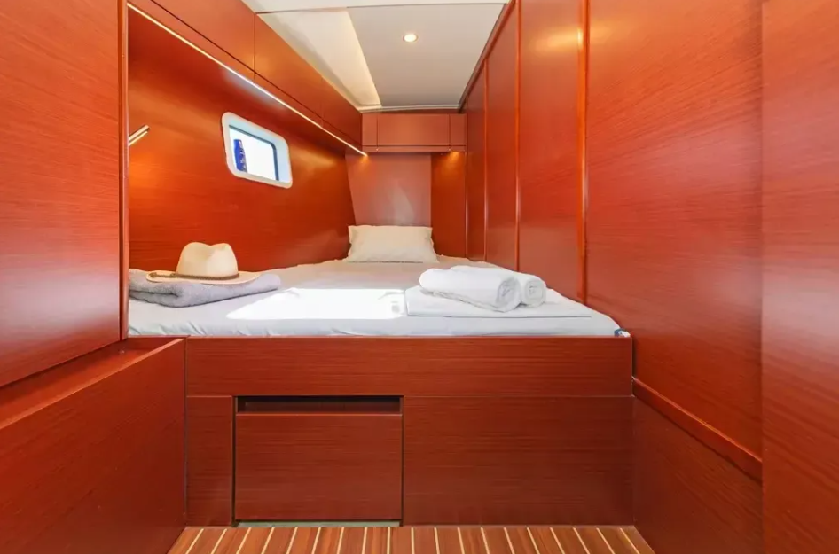 Sailing yacht Hanse 508 Big  Blue