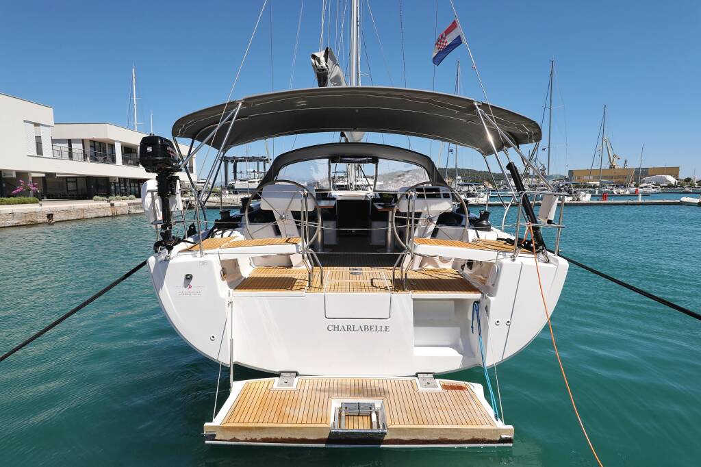 Sailing yacht Hanse 508 Charlabelle - OW