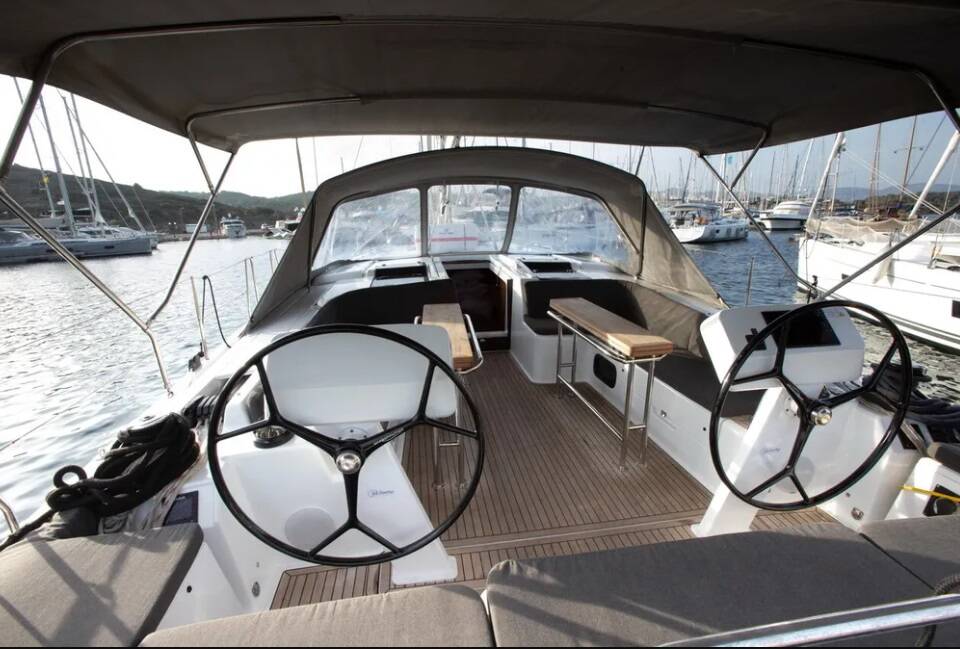 Sailing yacht Hanse 508 Medusa II
