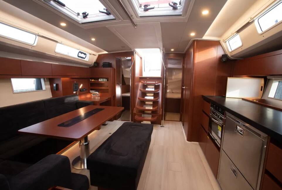 Sailing yacht Hanse 508 Medusa II
