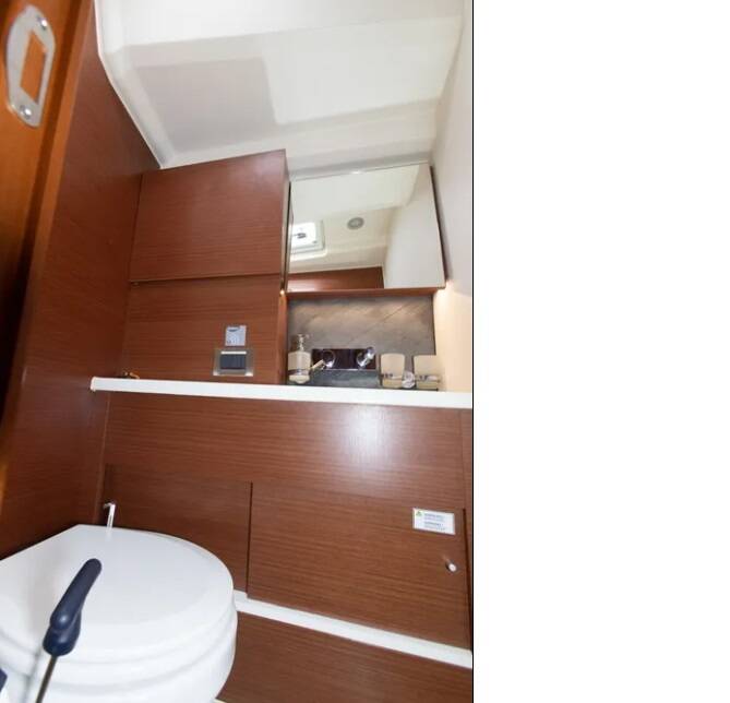 Sailing yacht Hanse 508 Medusa II