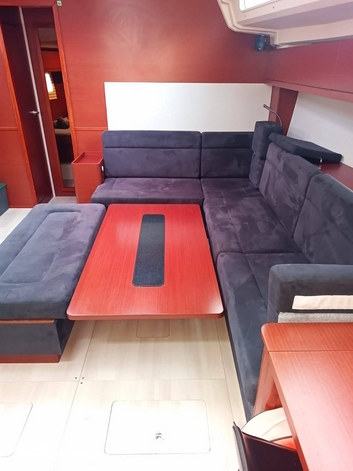 Sailing yacht Hanse 508 Quantum Wave