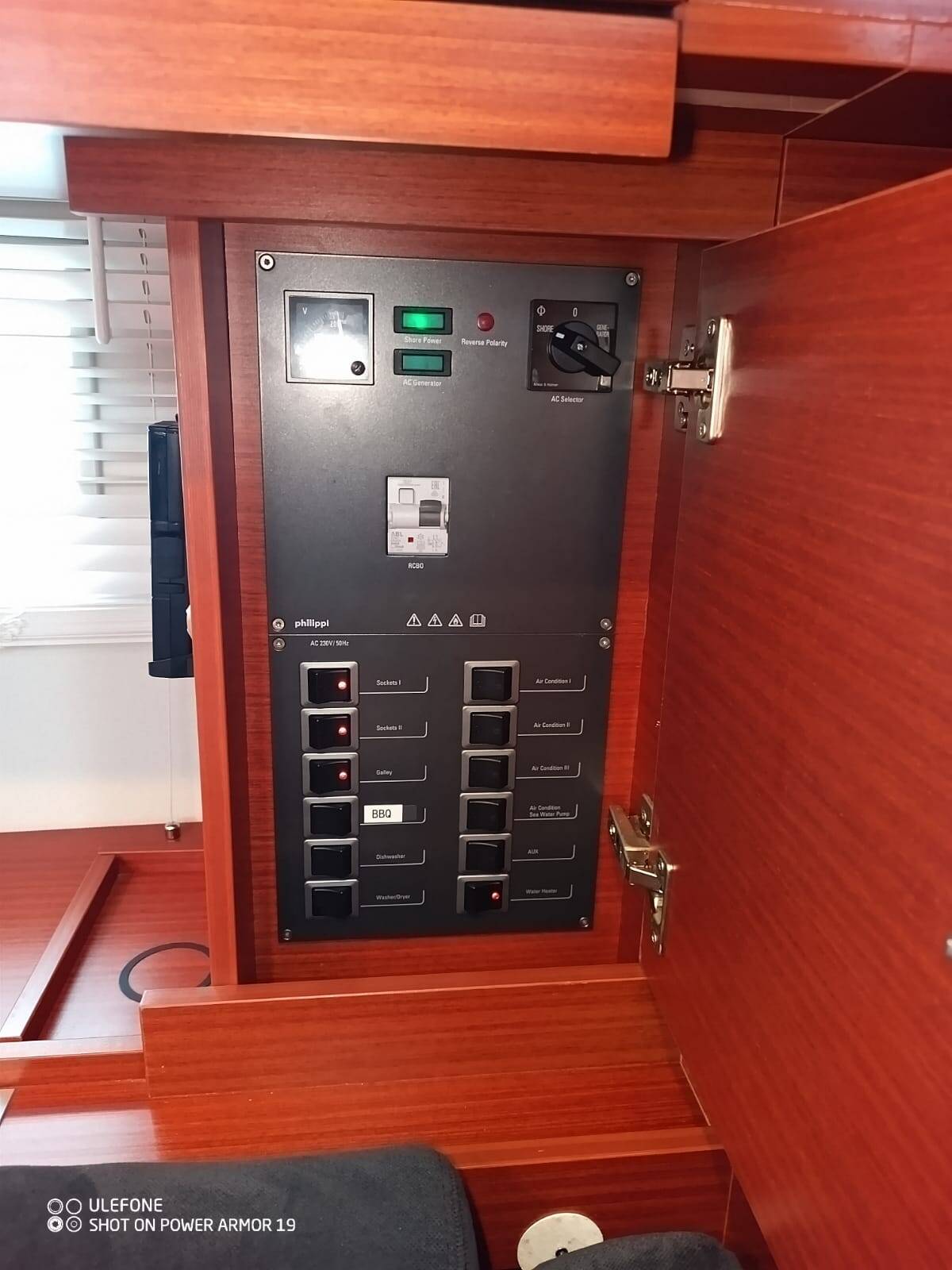 Sailing yacht Hanse 508 Quantum Wave