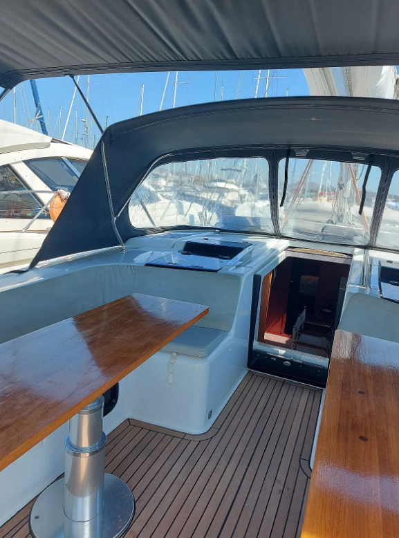 Sailing yacht Hanse 508 Aktea