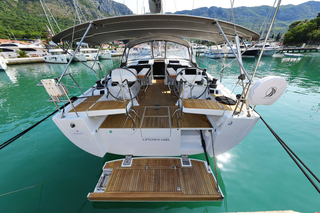 Sailing yacht Hanse 508 Uptown Girl