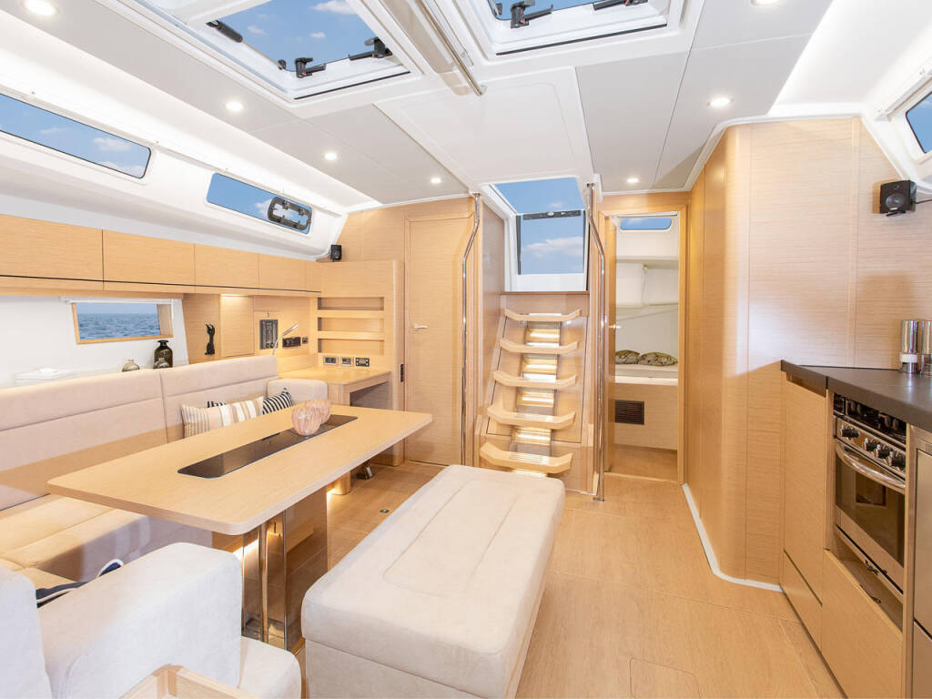Sailing yacht Hanse 508 Uptown Girl