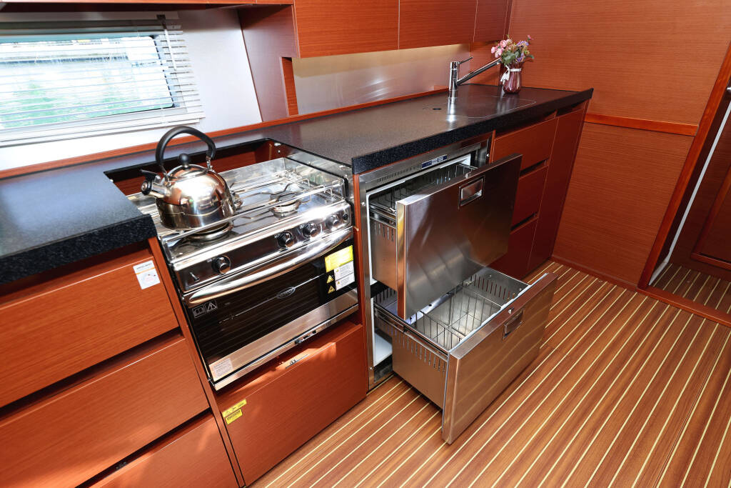 Sailing yacht Hanse 508 Uptown Girl