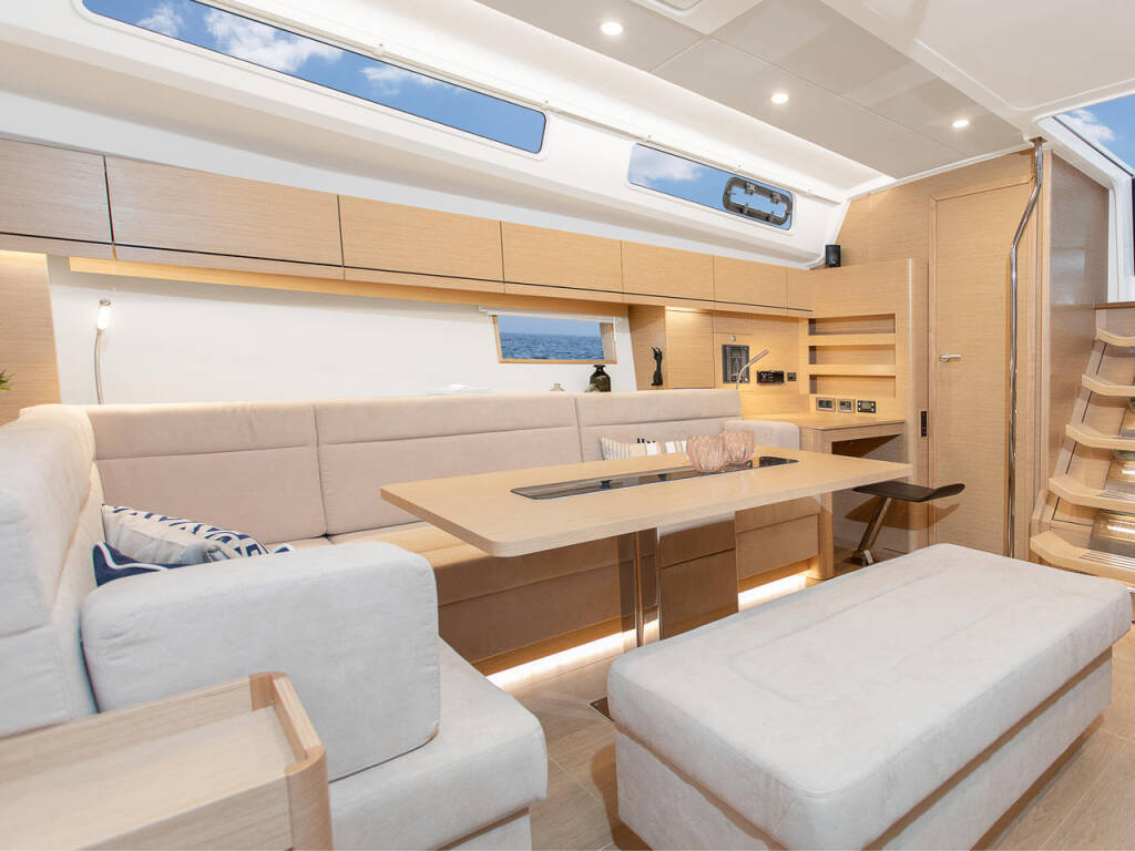 Sailing yacht Hanse 508 Uptown Girl
