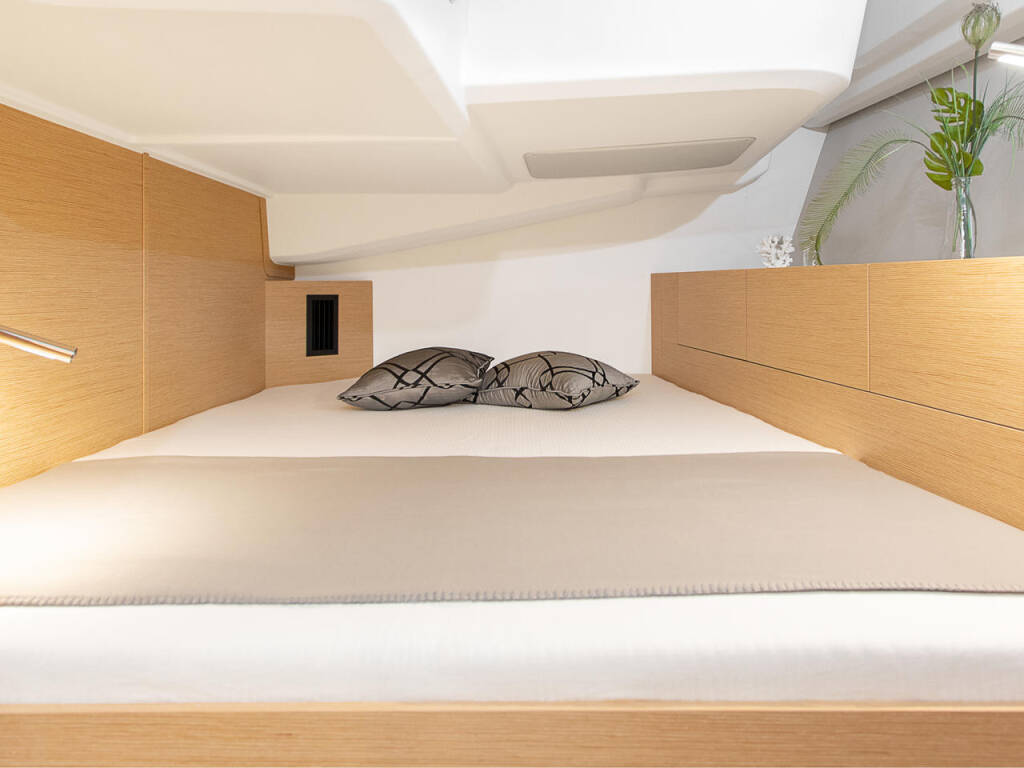 Sailing yacht Hanse 508 Uptown Girl