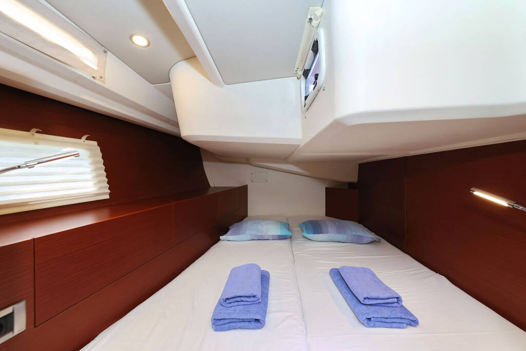 Sailing yacht Hanse 508 Uptown Girl