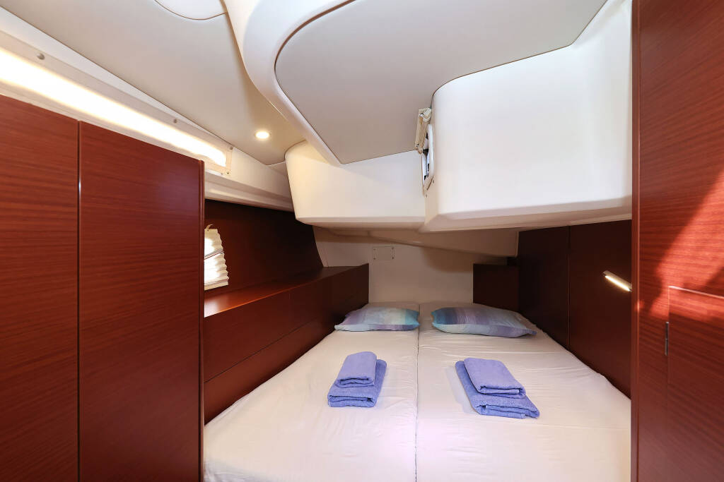 Sailing yacht Hanse 508 Uptown Girl