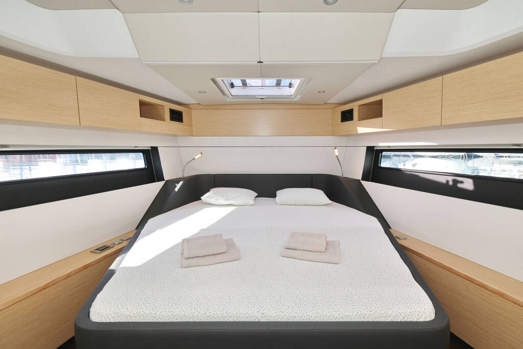 Sailing yacht Hanse 510 Tropea - OW