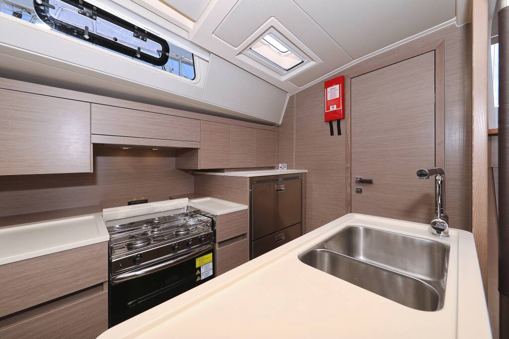 Sailing yacht Hanse 548 Stargazing