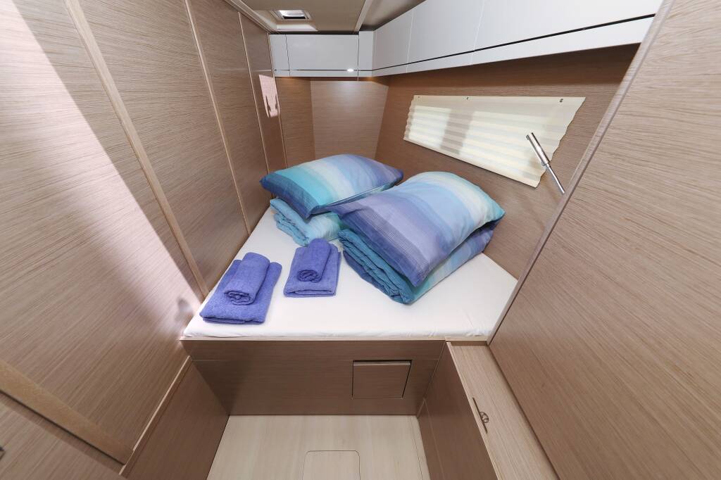 Sailing yacht Hanse 548 Stargazing