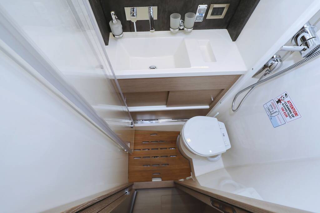 Sailing yacht Hanse 548 Stargazing