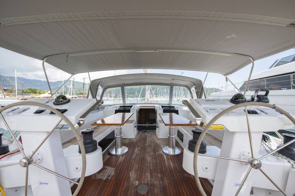 Segelyachten Hanse 548 Playa