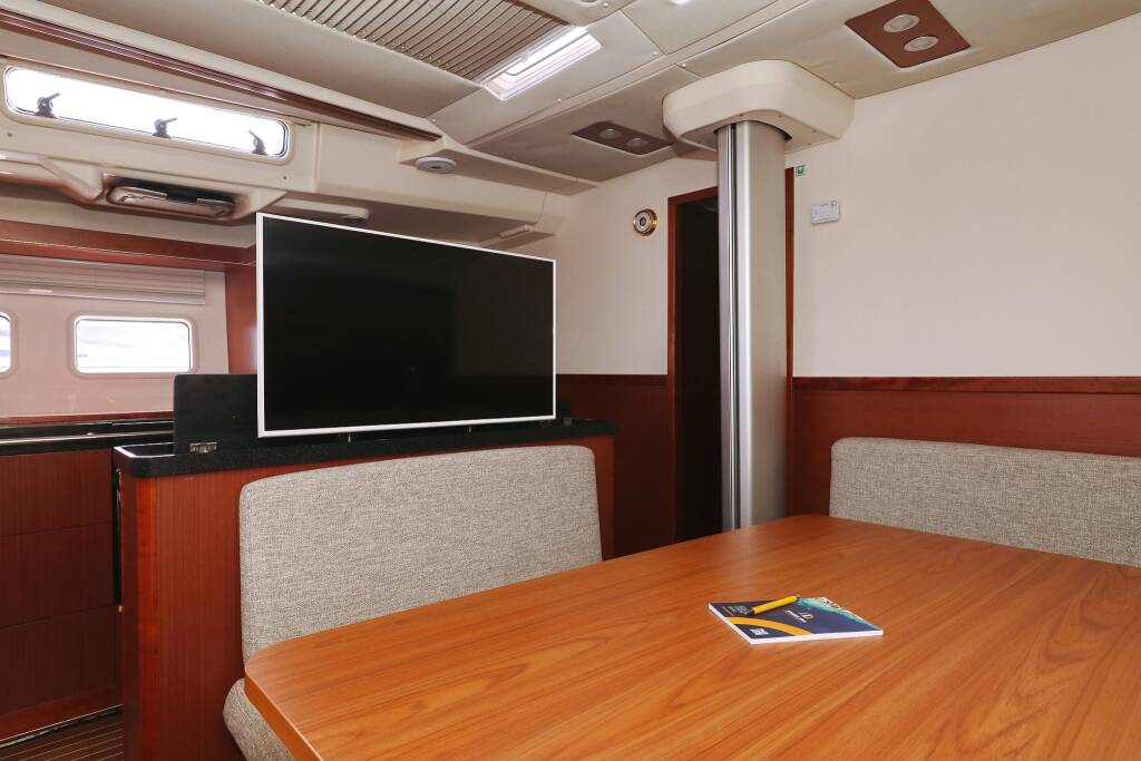Sailing yacht Hanse 575 Star Princess