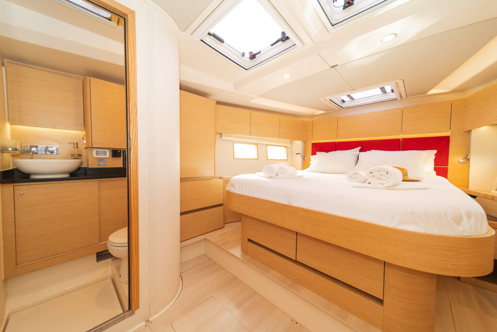 Segelyachten Hanse 588 Amadea