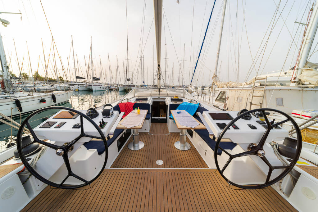 Segelyachten Hanse 588 Amadea