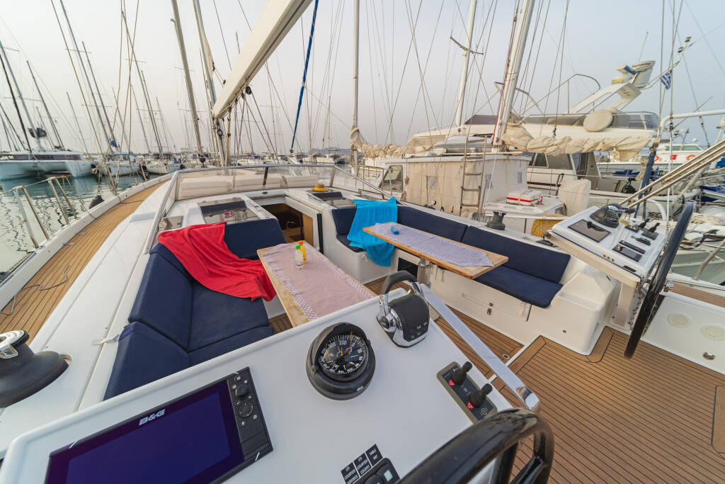 Segelyachten Hanse 588 Amadea