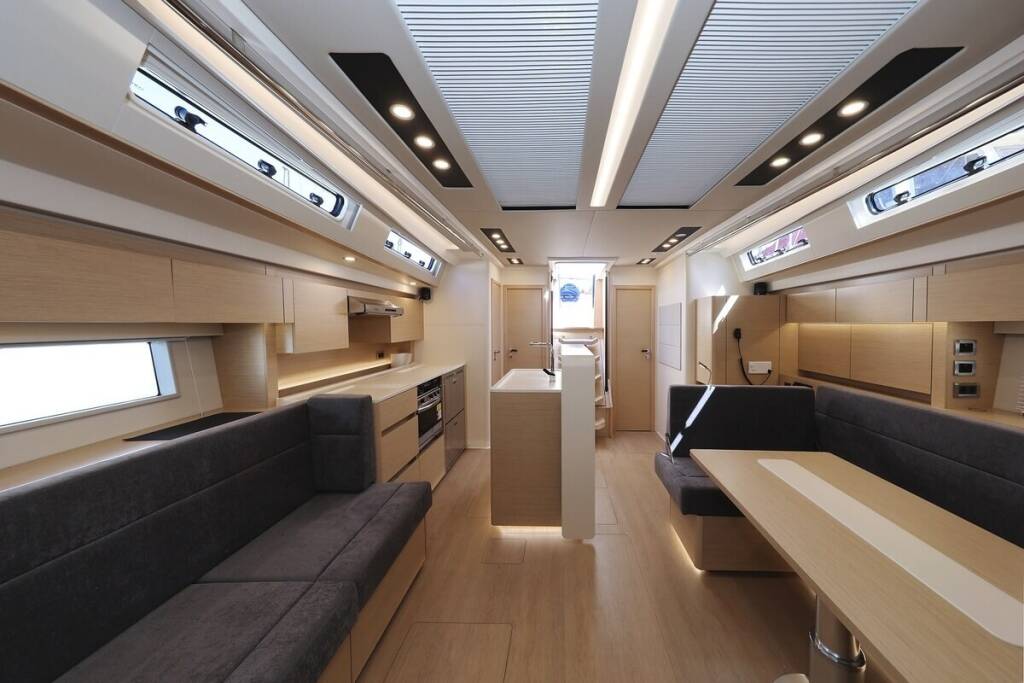 Segelyachten Hanse 588 Constanta