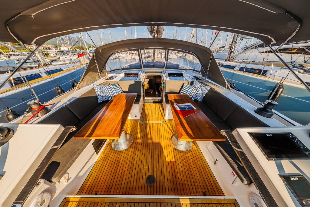 Segelyachten Hanse 588 Mischief 2.0
