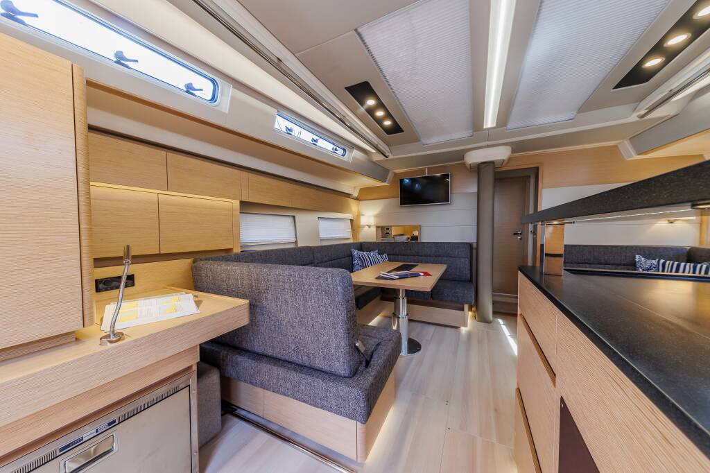 Segelyachten Hanse 588 Mischief 2.0