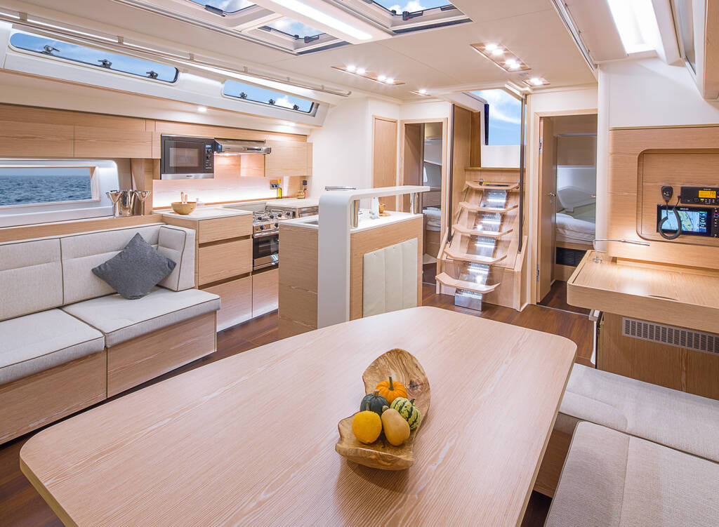 Segelyachten Hanse 588 Citrus