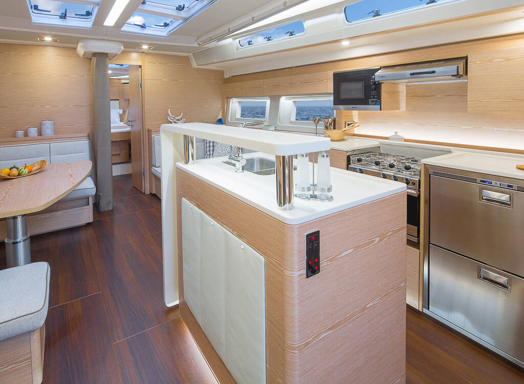 Segelyachten Hanse 588 Citrus