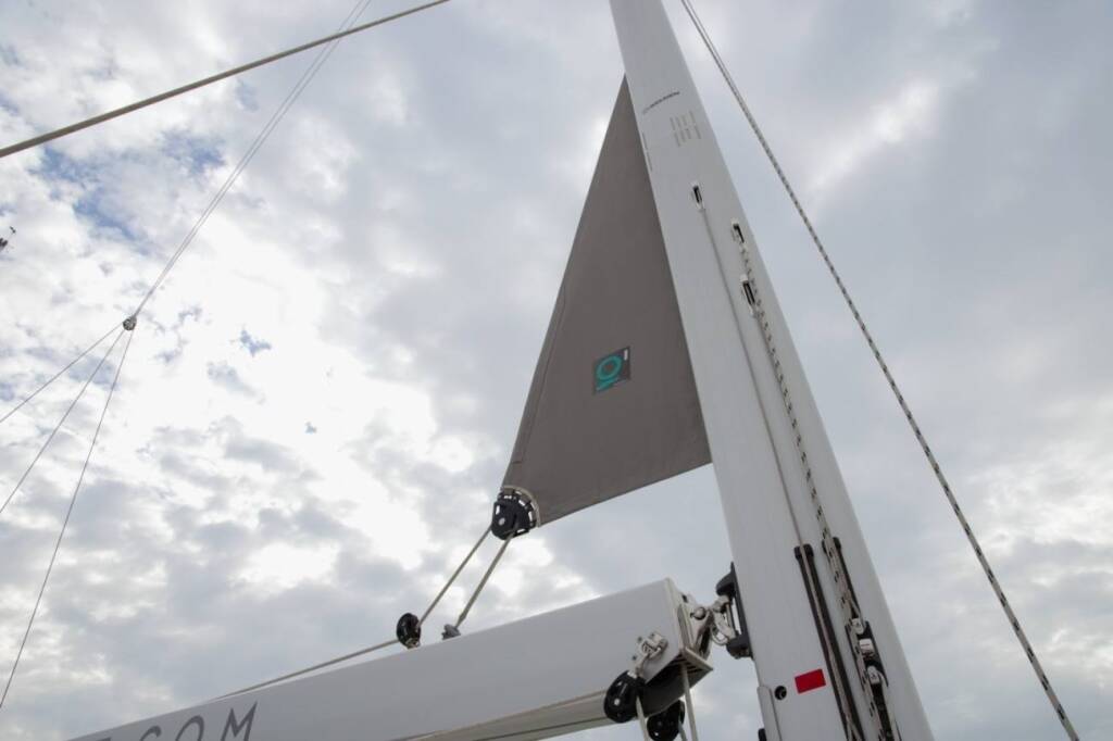 Sailing yacht Hanse 588 Eclipse